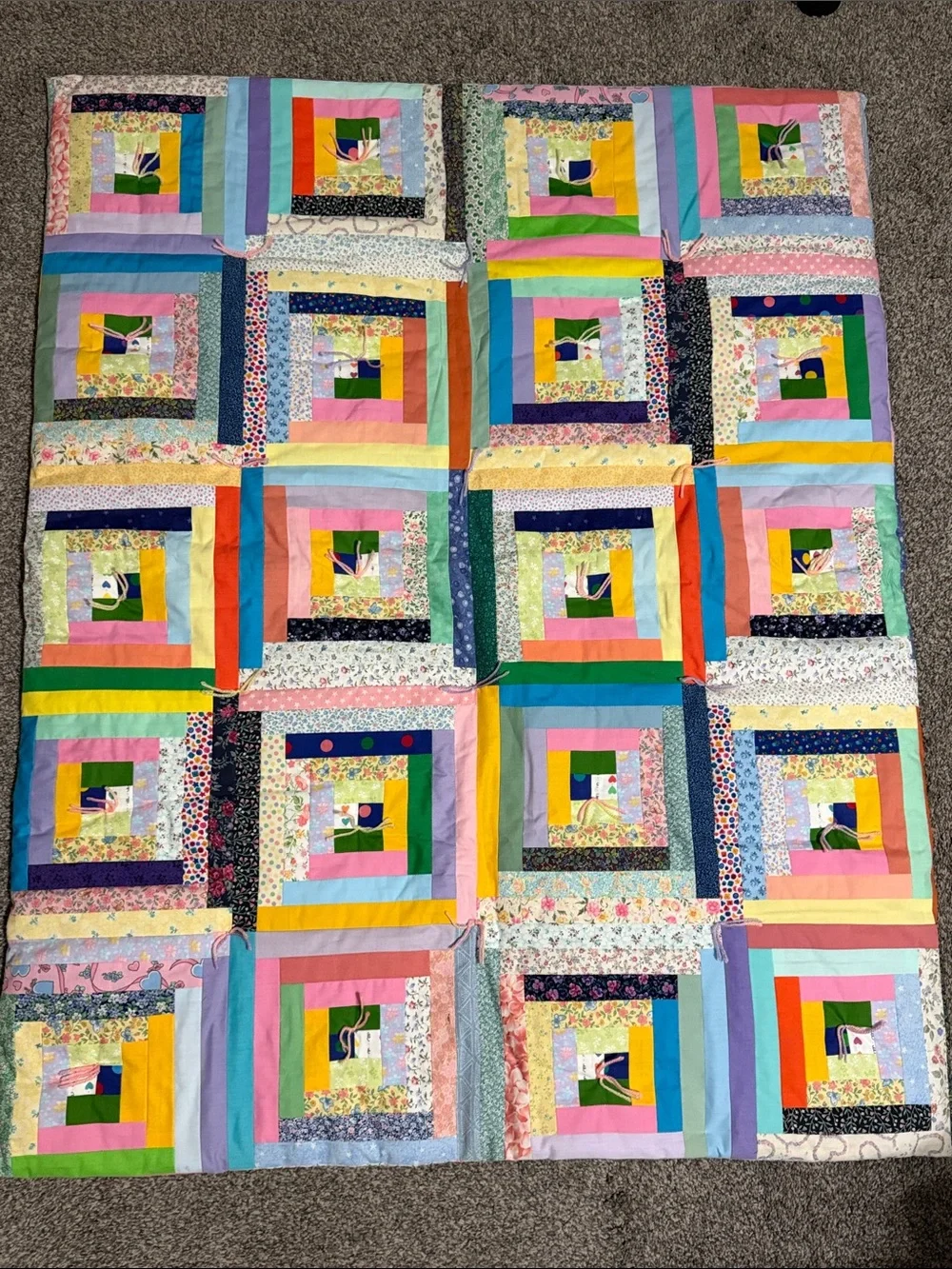 Scrappy log Cabin Quilt 38”x48”